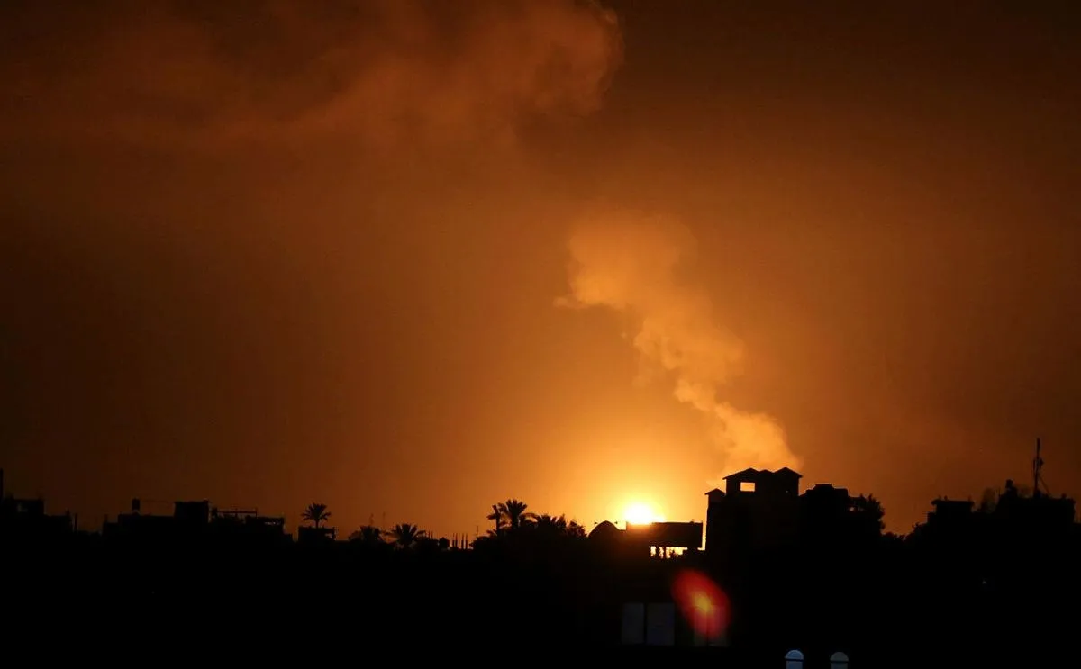 İşgalci İsrail ordusu Gazze'yi top atışı ile hedef aldı