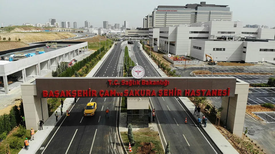 Başakşehir Çam ve Sakura Şehir Hastanesi tam kapasiteyle hizmette