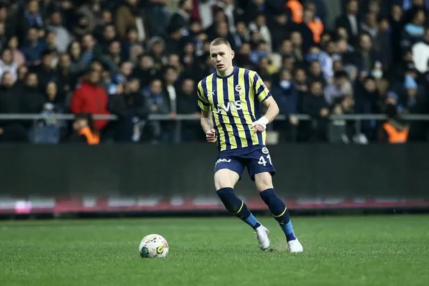 adana-demirspor-fenerbahce-canli-sifresiz-izle-12-eylul-pazar-adana-demirspor-fb-maci-anlik-kesintisiz-full-hd-1699800479961.jpg Adana Demirspor-Fenerbahçe maçı kaç kaç bitti? 12 Eylül Pazar Adana Demirspor-FB maç sonucu ve özeti... - 2