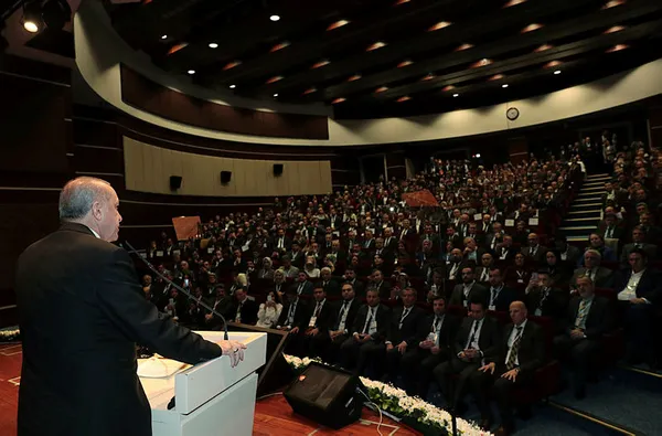 Son dakika: Başkan Erdoğan’dan CHP’nin İzmir adayı Tunç Soyer hakkında sert sözler