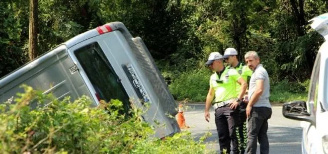 Sarıyer’de feci kaza! Minibüs şarampole devrildi