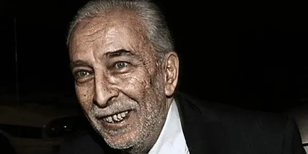 bay-bay-kemalin-pesinden-giden-gidene-chp-yandasi-baris-yarkadas-meslegi-birakti-giderayak-fondasi-da-yaninda-1699309627698.jpeg Bay Bay Kemal'in peşinden giden gidene! CHP yandaşı Barış Yarkadaş mesleği bıraktı giderayak fondaşı da yanında götürdü: Eşek gibi anırmadı! - 6