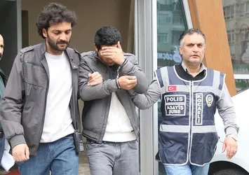 7 dil bilen adam bebekleri için market soymuş