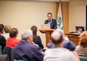 Belçika'da Selçuklu ve Osmanlı Tarihi dersi