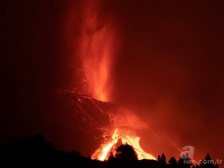 Evler, tarım alanları, okullar... Önüne geleni yok ediyor! La Palma’da lav fırtınası