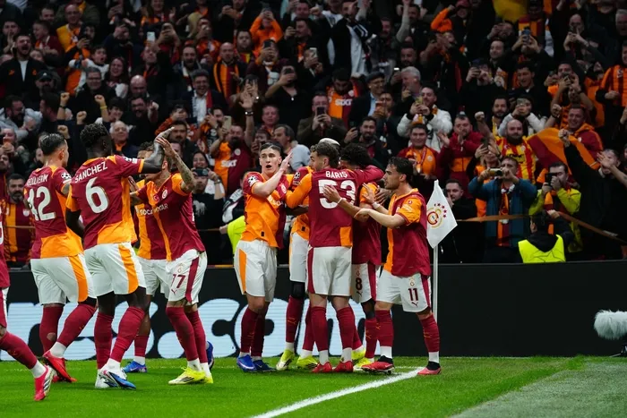 aslantepede-zafer-gecesi-galatasaray-evinde-juventusu-dize-getirdi-1771357894338.jpg Aslantepe'de zafer gecesi! Galatasaray evinde Juventus'u dize getirdi - 1