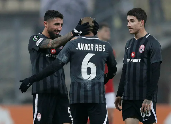 fenerbahce-allahyar-icin-hull-city-ile-anlasti-1642697679400.jpg Fenerbahçe Allahyar için Hull City ile anlaştı - 1