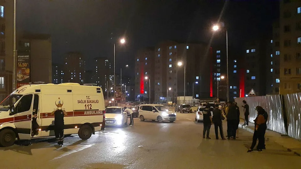 İstanbul Başakşehir'de korkunç olay! Rastgele site sakinlerine kurşun yağdırdı