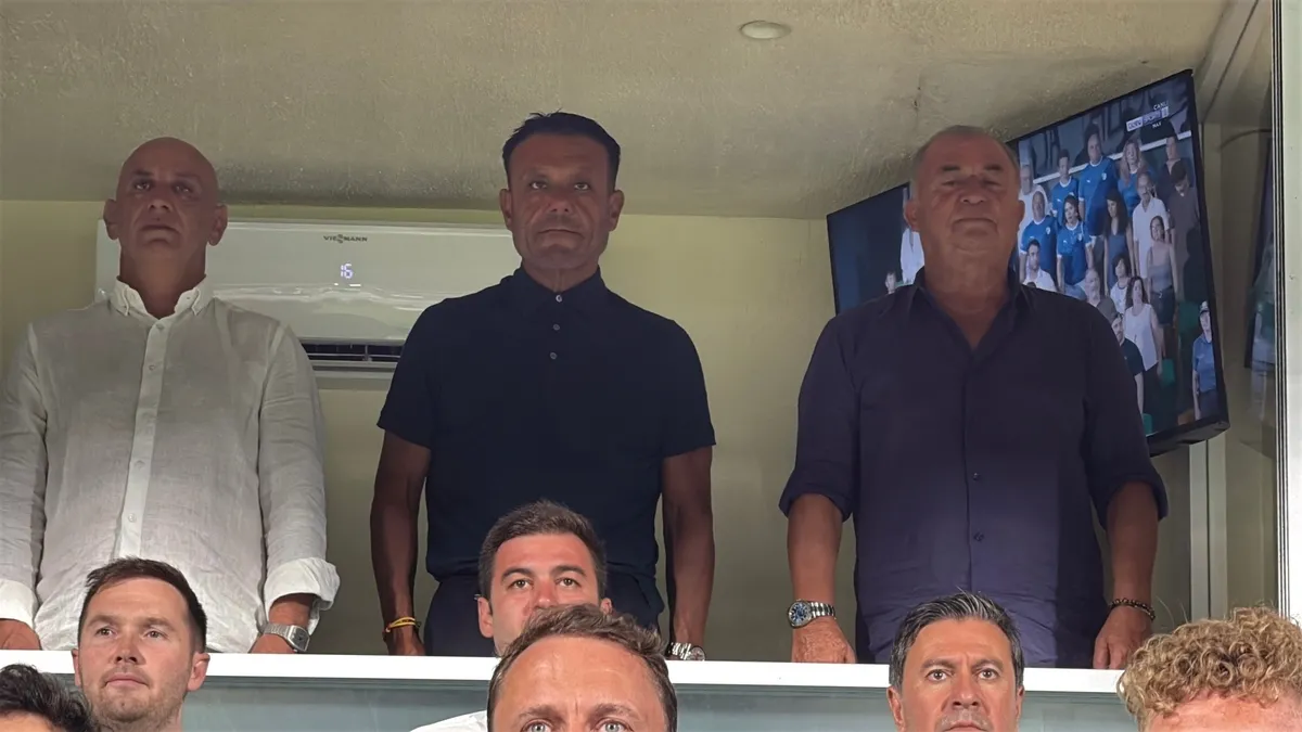 Fatih Terim, Muğla derbisini tribünden takip etti