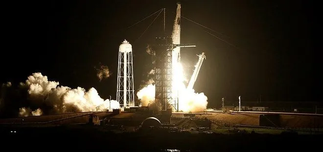 Son dakika: NASA ve SpaceX uzaya dört astronotunu gönderdi!
