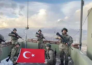 Kahraman Mehmetçik’ten yeni yıl mesajı