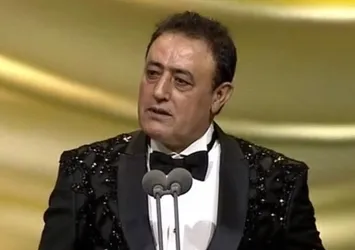 Mahmut Tuncer'in annesi hayatını kaybetti!