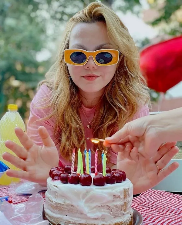 Ünlü Youtuber’a eşinden bıçaklı saldırı! 32 yerinden bıçaklanan Youtuber Merve Veziroğlu Yıldırım öldü mü?