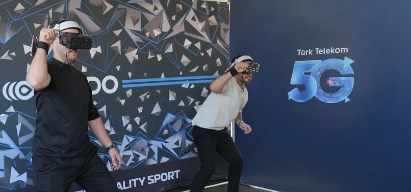 Türk Telekom gençlik markası Selfy ile 7 farklı üniversitede ilk 5G deneyimini sundu