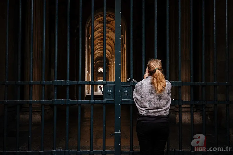 Louvre müzesi nasıl soyuldu? Film sahnelerini aratmayan 7 dakikalık soygun! 14