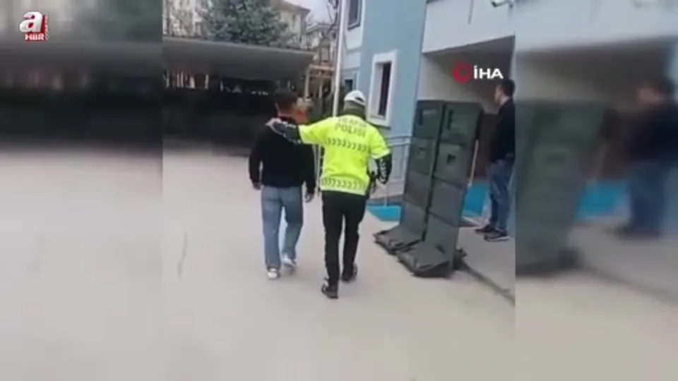 D-100’de motosikletle tehlikeli hareketler