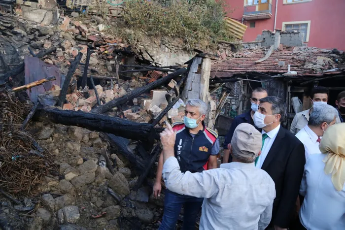 Çorum’daki yangın faciasında kahreden detay! 2 çocuğun cansız bedenleri birbirlerine sarılı halde bulundu