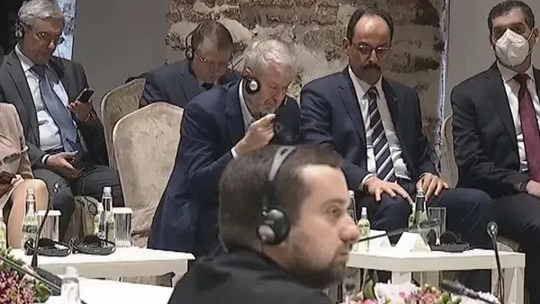 Son dakika: Dolmabahçe’de sürpriz isim! Rusya ile Ukrayna arasındaki tarihi görüşmeye Roman Abramoviç de katılıyor