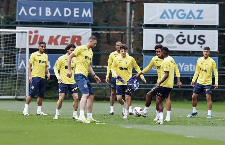 Galatasaray istedi Fenerbahçe kapıyor! Mario Branco raporu sundu transfer operasyonu başladı