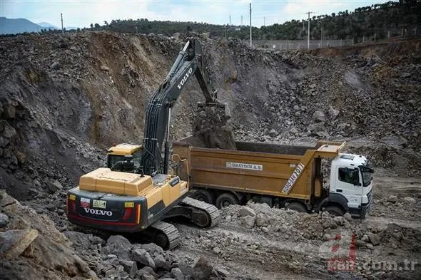 20 gramlık altın bilezik için 5 ton kaya işliyorlar 10