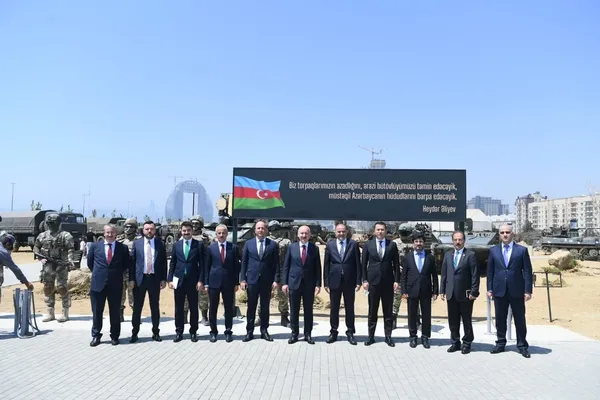 Ulaştırma ve Altyapı Bakanı Adil Karaismailoğlu: Azerbaycan ile işbirliği yapacağız