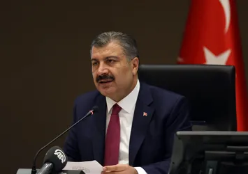 Son dakika | Sağlık Bakanı Fahrettin Koca'dan günlük vaka sayısı açıklaması: 10 bine indi