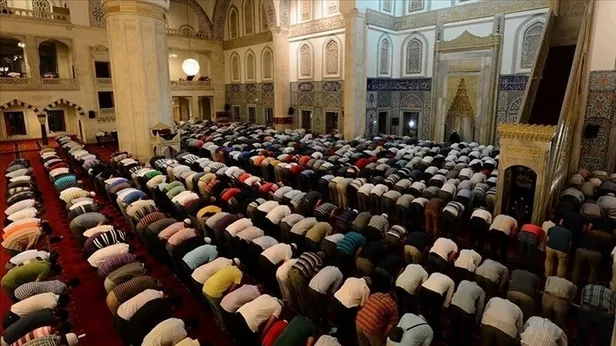 ilk-teravi-namazi-ne-zaman-ve-saat-kacta-kilinacak-istanbul-ankara-izmir-icin-ilk-teravi-vakti-2024-diyanet-im-1710063280443.jpeg İlk teravi namazı ne zaman ve saat kaçta kılınacak? İstanbul, Ankara, İzmir için ilk teravi vakti…. (2024 DİYANET İMSAKİYE) - 2