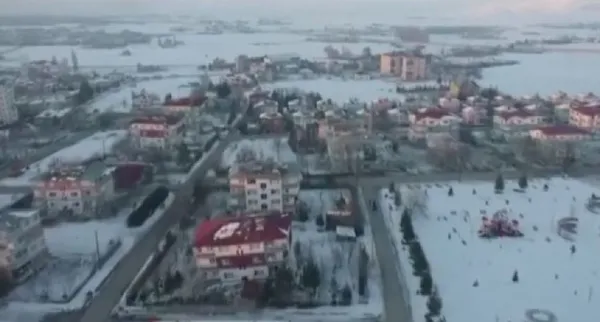 kahramanmaras-depreminden-yeni-goruntuler-iste-buyuk-yikim-1676357424629.jpg Kahramanmaraş depreminden yeni görüntüler! İşte büyük yıkım... - 1