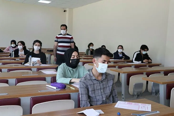 YKS sınav günü yasak var mı? 26-27 Haziran'da 81 ilde sokağa çıkma yasağı olacak mı? Cumartesi ve pazar günü...