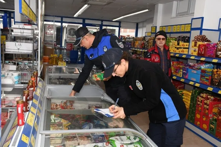 Zincir marketlere fahiş fiyat denetimi! Ekipler göz açtırmıyor | Mühürleyip faaliyetlerine ara verildi