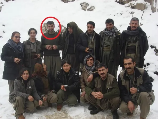 MİT’ten Irak’ın kuzeyinde nokta operasyon! PKK’nın sözde Süleymaniye sorumlularından Hüsnü Kümek öldürüldü....