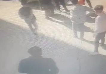 Çakmak istedi, 'yok' denilince bıçakladı