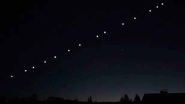 Gökyüzünde sıralı ışıklar son dakika ne anlama geliyor? Gökyüzünde sıralı ışıklar, cisimler görülürse ne olur, ne demek?