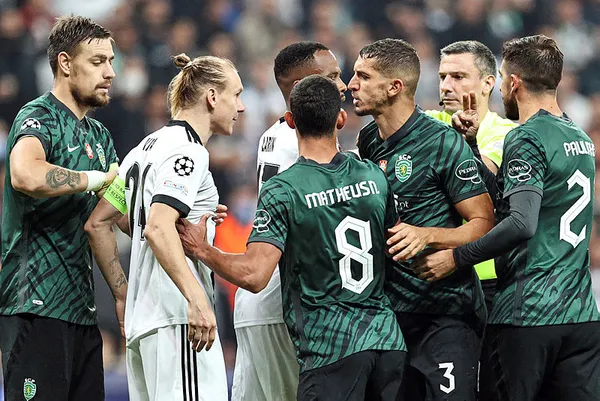 besiktas-teknik-direktoru-sergen-yalcin-sporting-lizbon-maci-sonrasi-konustu-maclari-kaybediyoruz-gercek-bu-degil-bu-goruntu-fake-1634673332955.jpg Beşiktaş Teknik Direktörü Sergen Yalçın Sporting Lizbon maçı sonrası konuştu: Maçları kaybediyoruz gerçek bu değil bu görüntü fake - 2