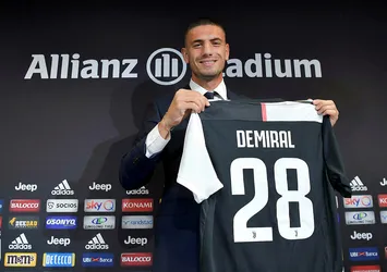 Merih Demiral’a 32 milyon Euro