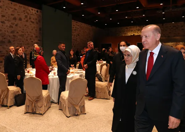 Son dakika: Başak Cengiz’in ailesi Erdoğan çiftiyle buluştukları iftarı anlattı: Başak’ın yaşamını anlattım, göz göze ağlaştık