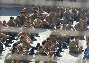 Erler 'tatbikat' bahanesiyle kandırılmış