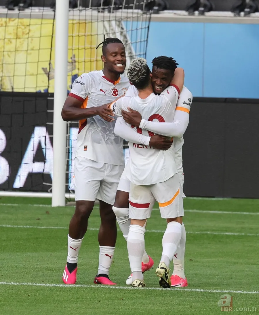 Galatasaray'a Almanya'dan "beyin" geliyor! 10 numara transfer... Fenerbahçe'nin bombaları gölgede kalacak 4