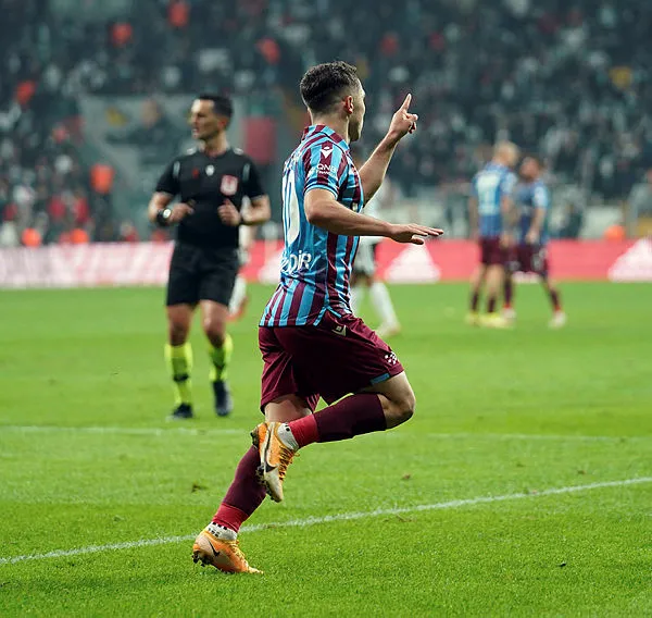 Trabzonspor'da Abdülkadir Ömür fırtınası - 7