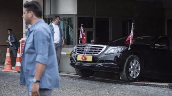 Cumhurbaşkanı Erdoğan'dan sürpriz hastane ziyareti - 1