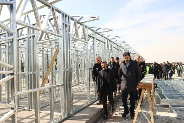 Çevre, Şehircilik ve İklim Değişikliği Bakanı Murat Kurum duyurdu: Daha önce tespit edilen binalar bir kez daha incelenecek