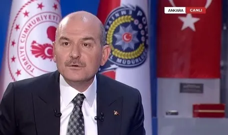 Son dakika: İçişleri Bakanı Süleyman Soylu, Sedat Peker’in evinin aranmasına ilişkin görüntüleri paylaştı