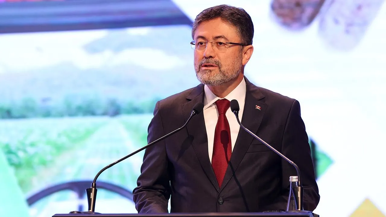 Bakan Yumaklı: 11,2 milyar liralık mazot ve gübre desteği hesaplara yatırıldı