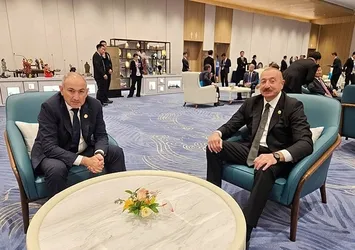 Aliyev ile Paşinyan Çin'de buluştu