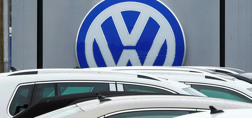 Volkswagen yeni logosuna (amblem) kavuşuyor! İşte Volkswagen'in logosu için belirlenen imaj...