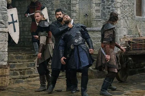 Dündar Bey ne zaman öldü? Kuruluş Osman Dündar Bey diziden ayrılıyor mu? Ragıp Savaş’ın vedası...