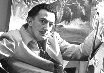Salvador Dali'nin mezarı açılacak