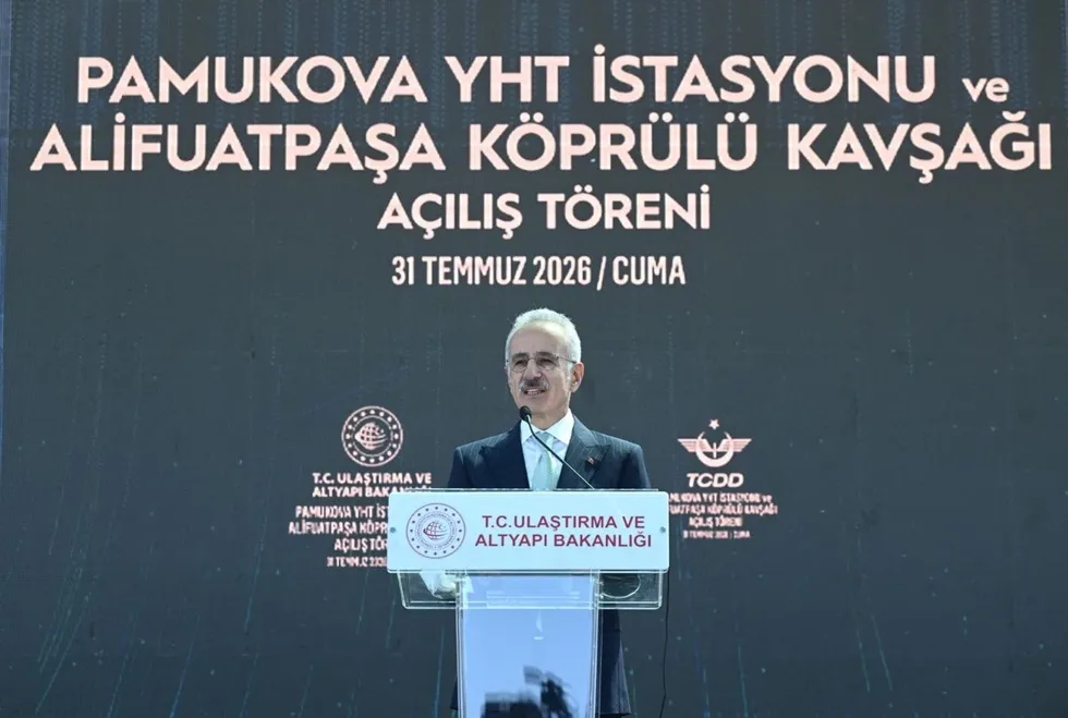 Sakarya’nın ulaşım ağı güçlendi! Pamukova YHT İstasyonu ve Alifuatpaşa Köprülü Kavşağı açıldı - 1