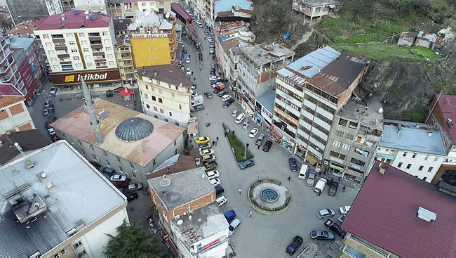 Türkiye'de karantinaya alınan ilk ilçe olan Borçka’da ikinci dalga şoku - 1