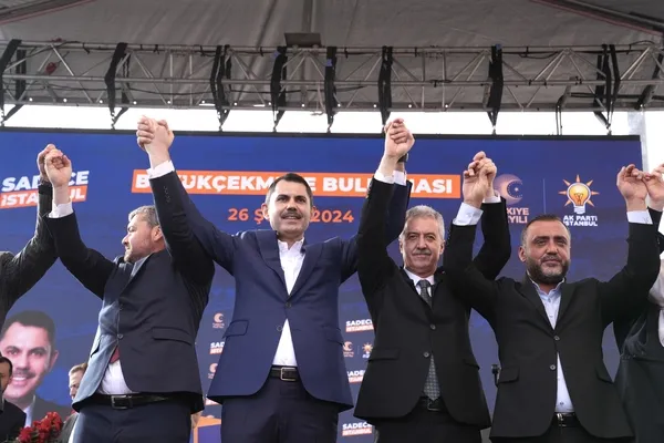 Murat Kurum’dan CHP’li İBB’ye net tepki: Belediyecilikleri dert demek, sıkıntı demek, sorun demek, çile demek...